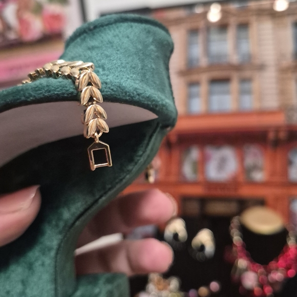 18k Gold Filled with AAA Cz Bracelet - Picture 2 of 3